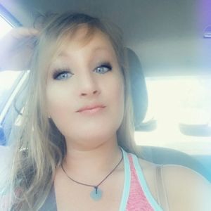 Meet your Posher, Brittney